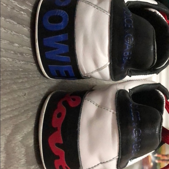 Dolce & Gabbana Queen of Hearts Sneaker 2018 - Picture 3 of 4